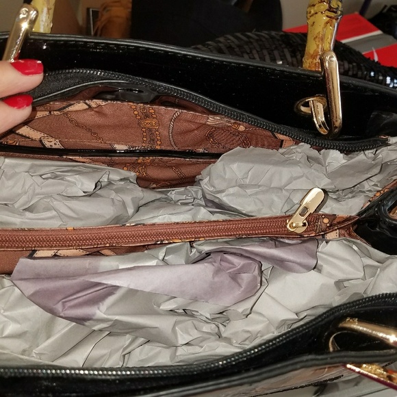 Purse - Picture 5 of 6